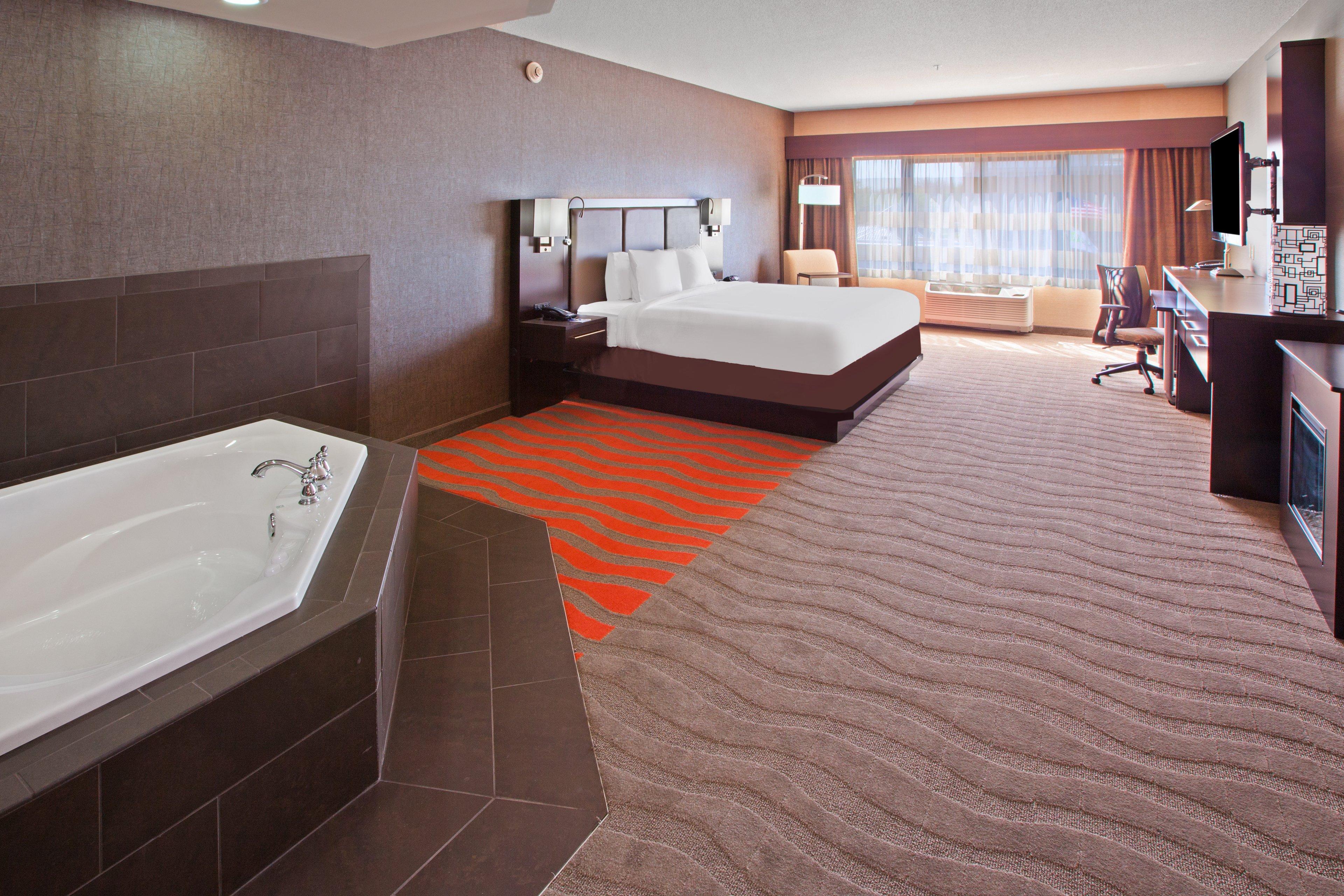 Holiday Inn Express & Suites Columbus/Edinburgh Exteriör bild